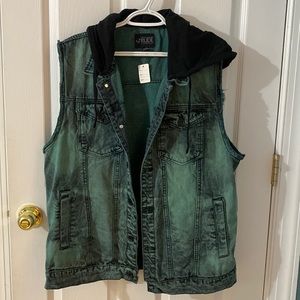 Green vest with removable black hoodie. Mens jean vest. Size XXL.